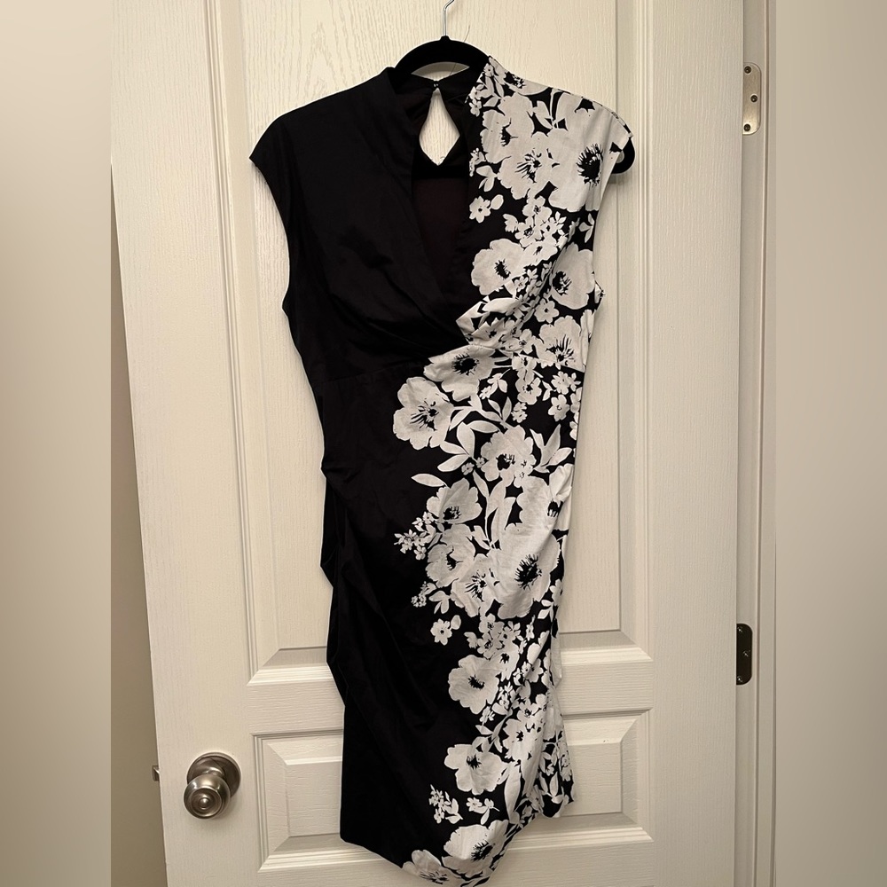Le Chateau dress NWT